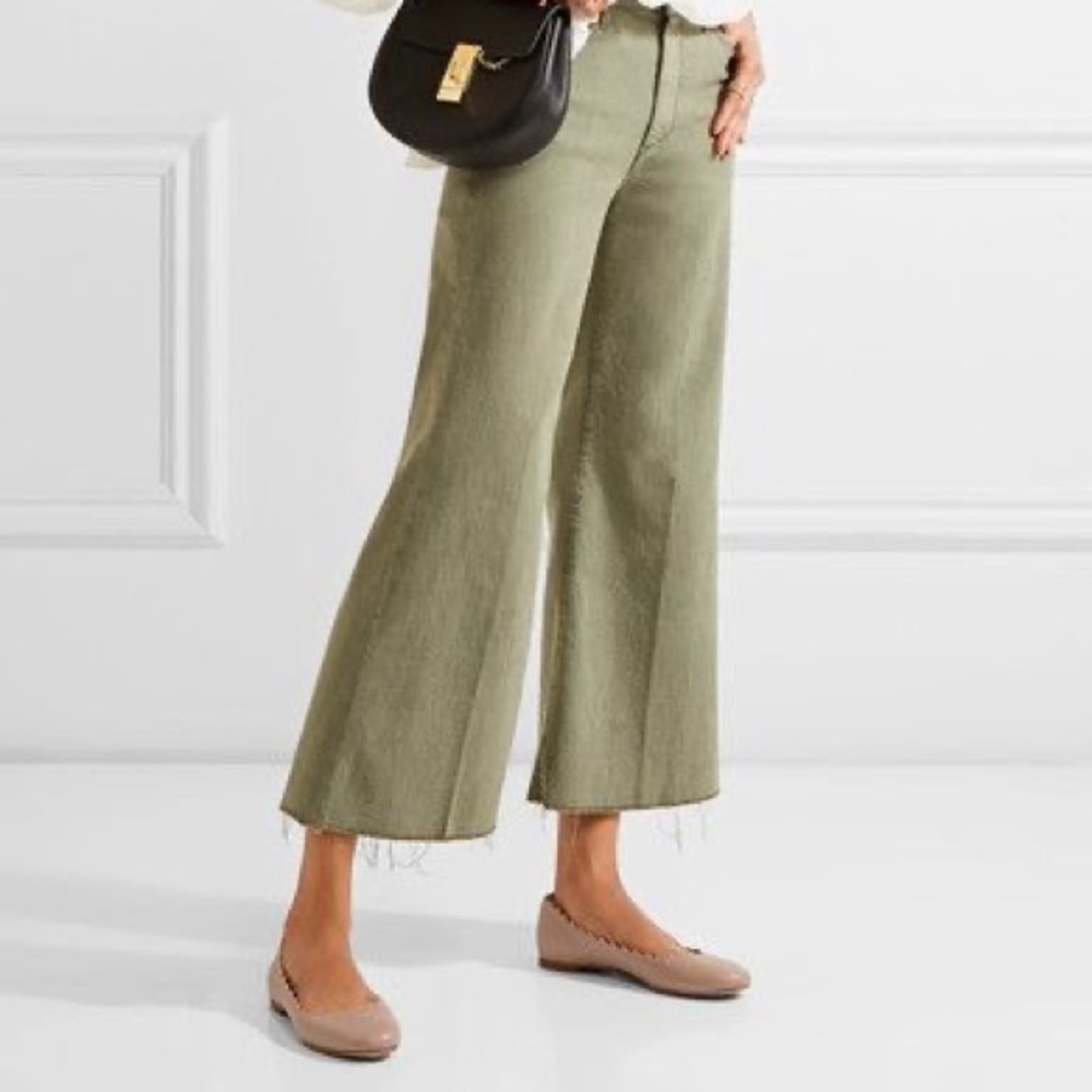 Chloe Lauren flats